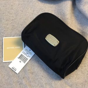 MK Abbey Travel bag